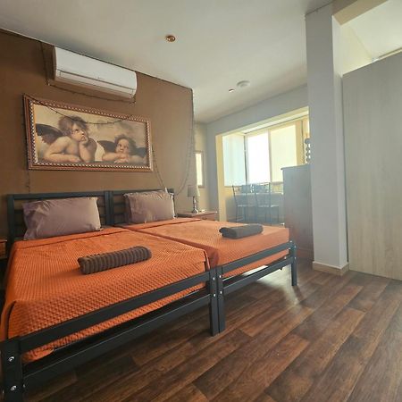 Lotus Guest House Malta Gzira Esterno foto