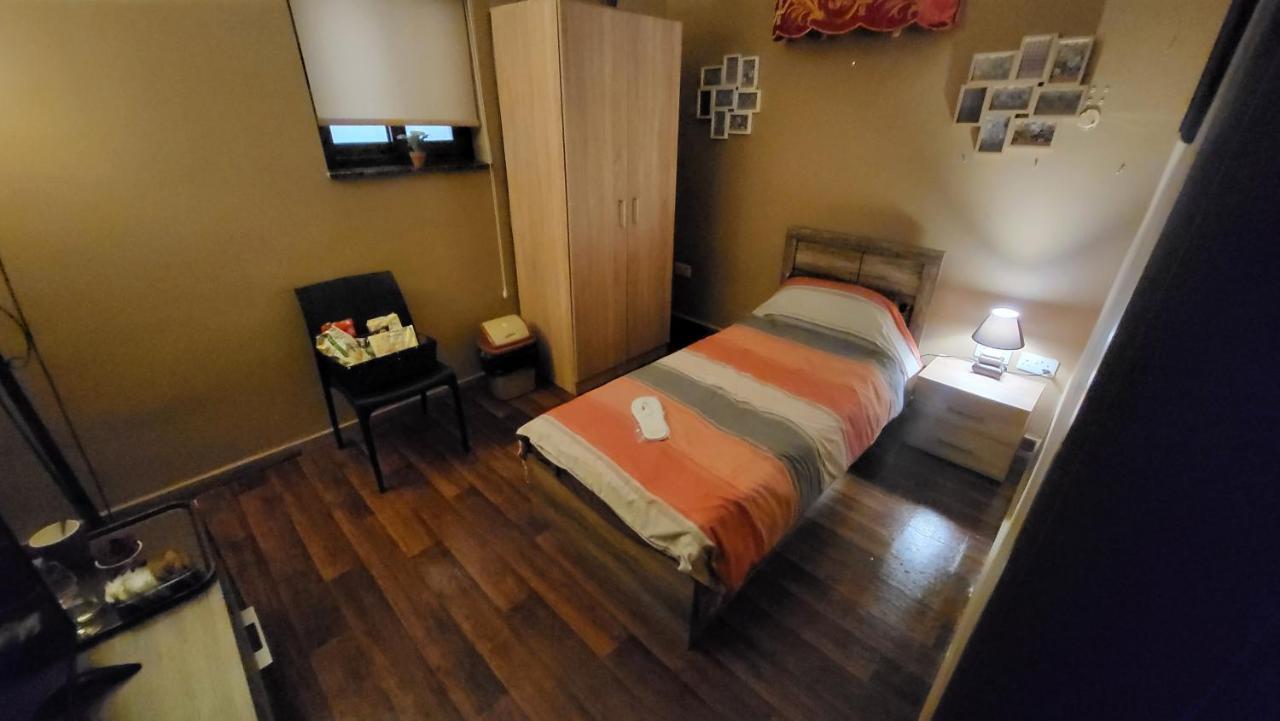 Lotus Guest House Malta Gzira Esterno foto